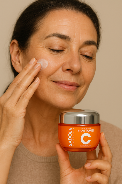 Crema Facial Aclaradora 5 en 1 con Vitamina C Activa